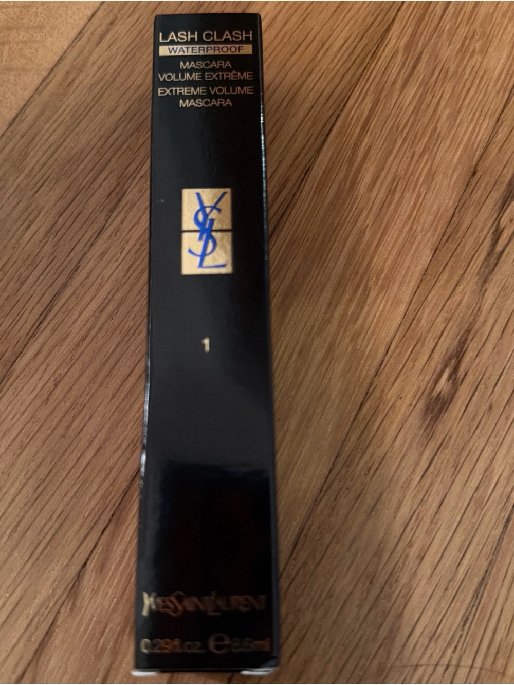Yves Saint Laurent Waterproof Lash Mascara in Black 1 Extreme Volume